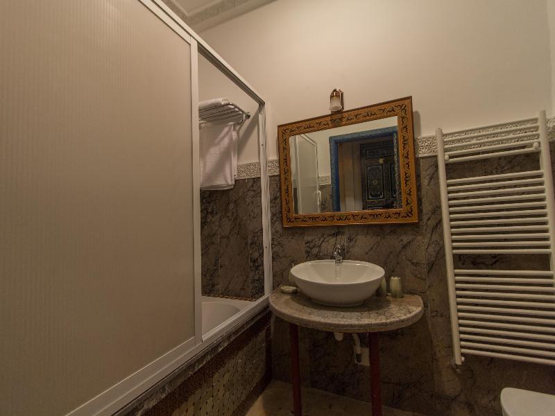 Riad Tahra & Spa Fez Exterior photo